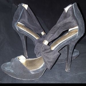 ✂️🛍 MaRkDOwN♾ 8.5 Faux Suede Black Gold Back Zip